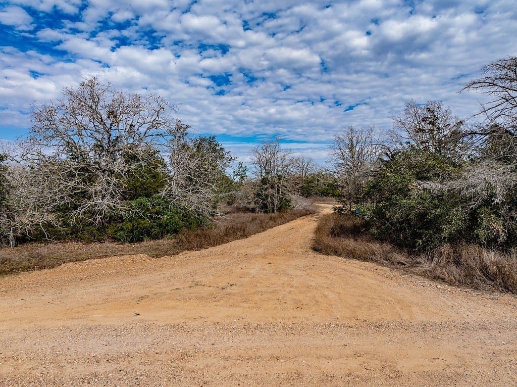 80.45 acres in Fayette County - photo 4