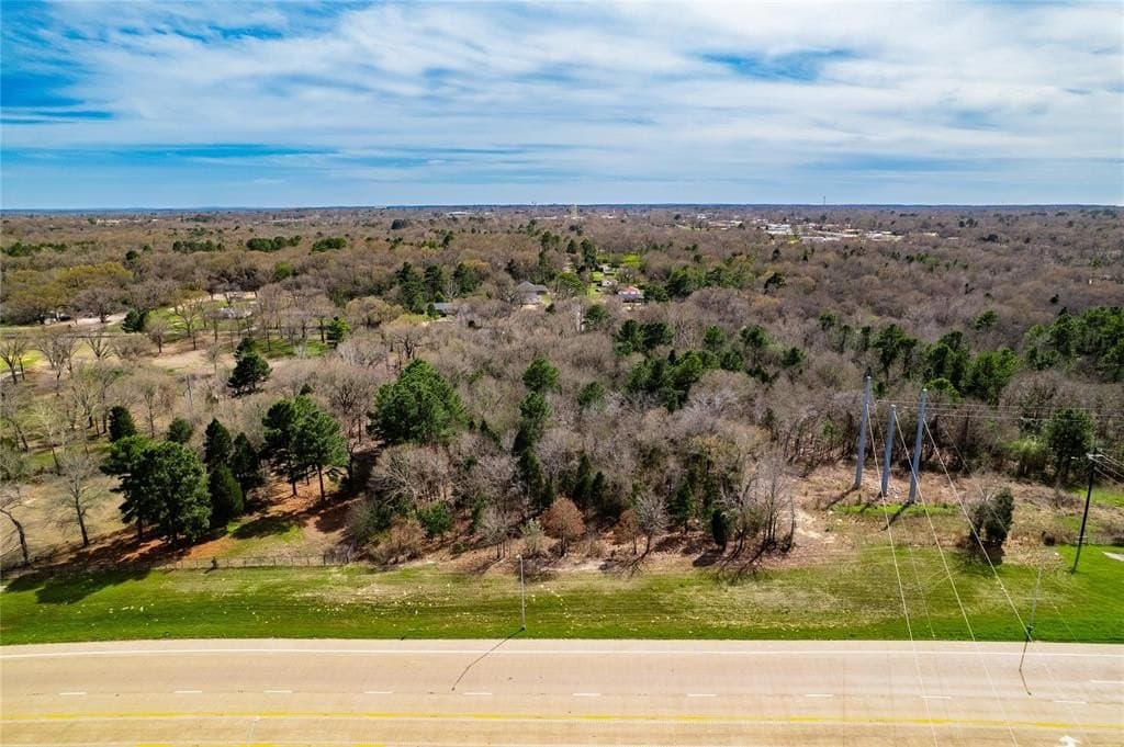 3.7 acres in Henderson County - photo 3