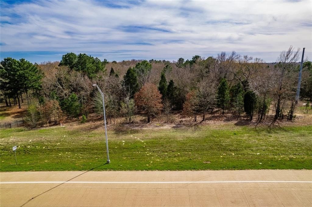 3.7 acres in Henderson County - photo 18