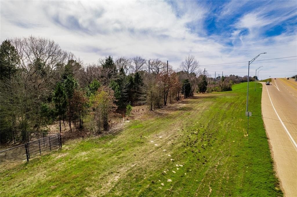 3.7 acres in Henderson County - photo 20