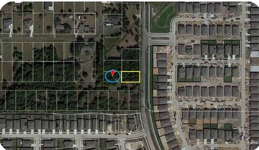 0.23 acres in Ellis County - photo 3