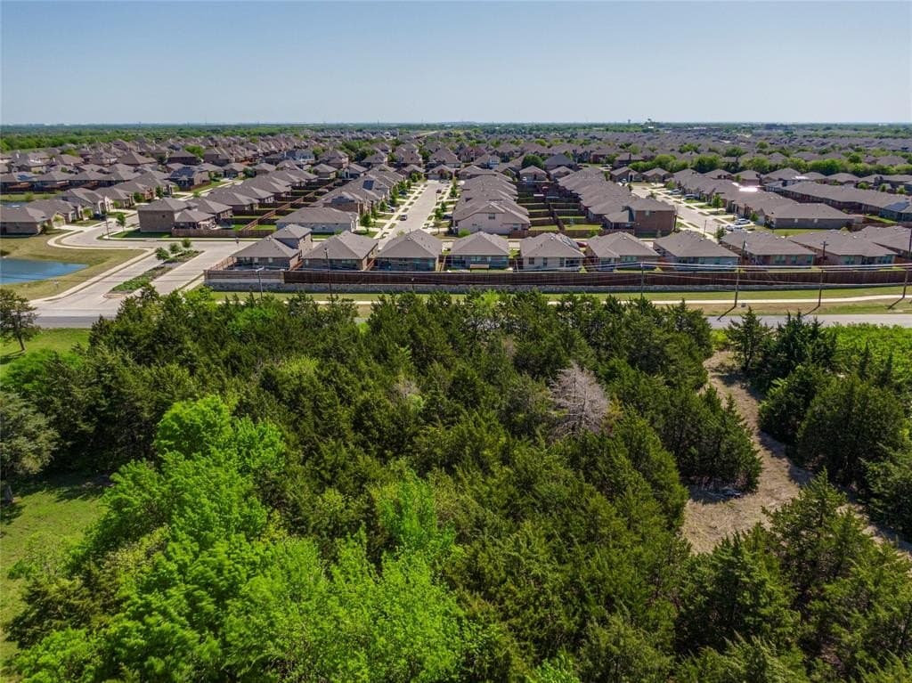 0.23 acres in Ellis County - photo 15