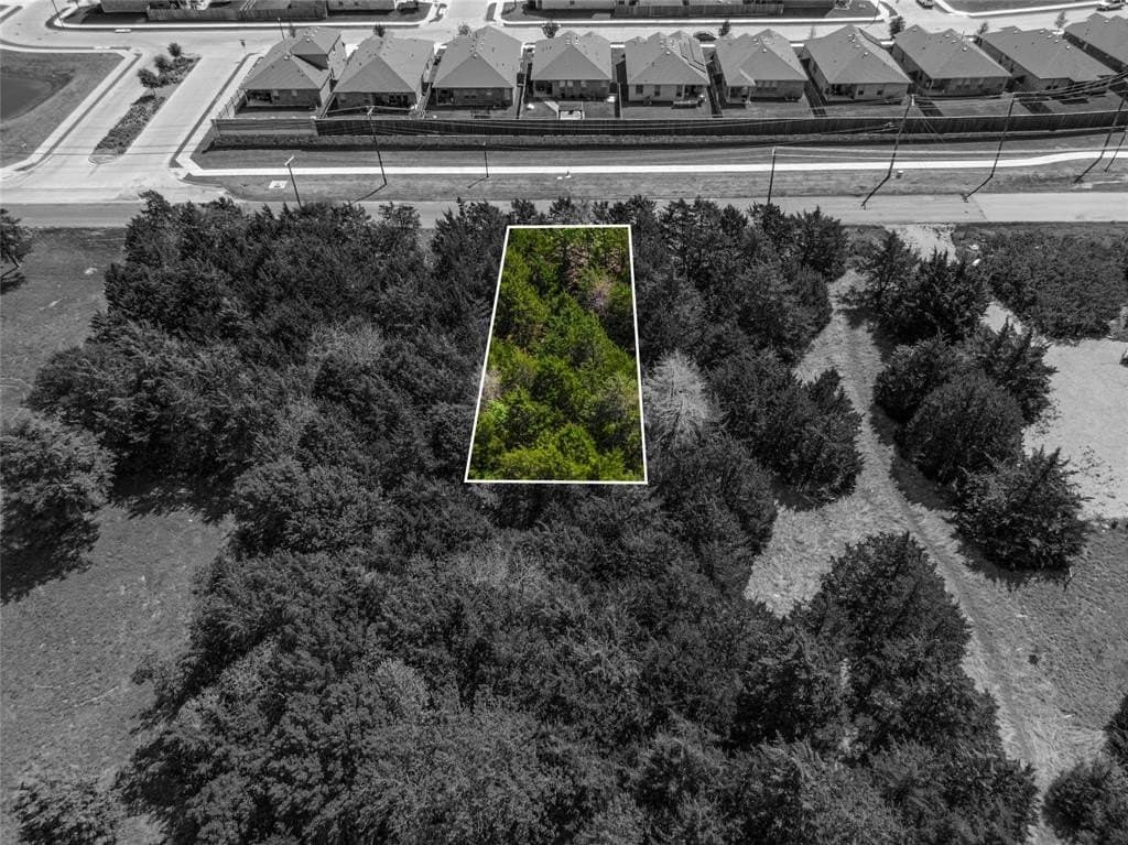 0.23 acres in Ellis County - photo 14