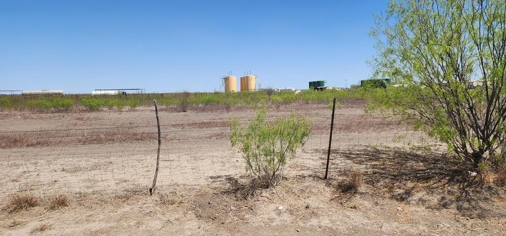 490,921 acres in Maverick County - photo 6