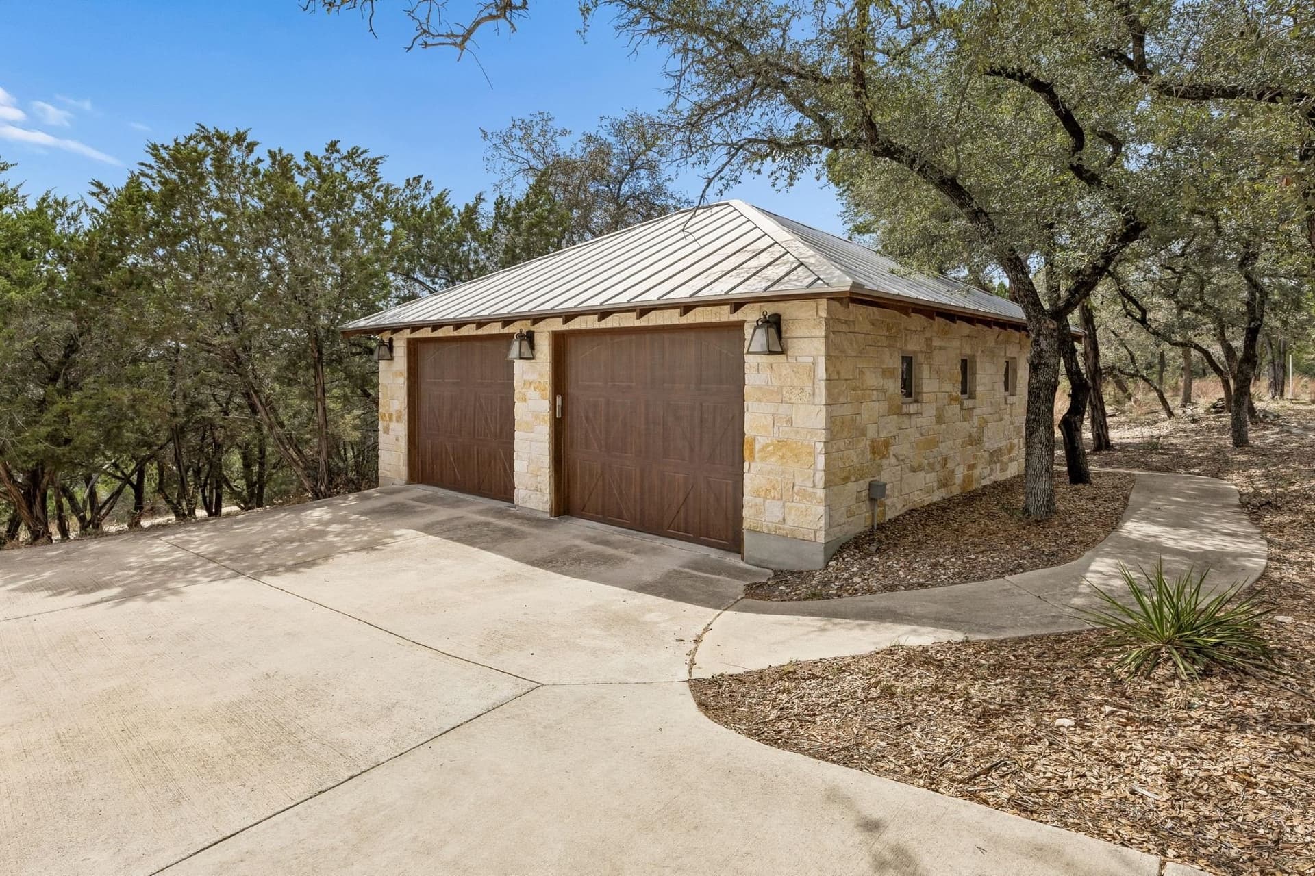 25.5 acres in Travis County - photo 20