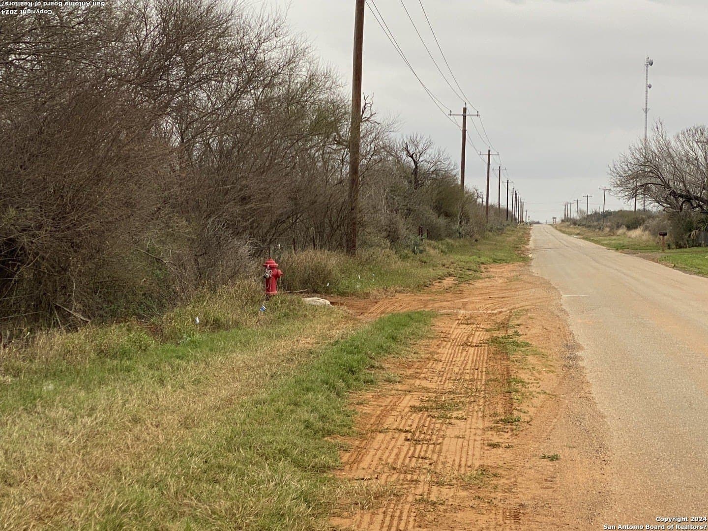 28.42 acres in Frio County - photo 12
