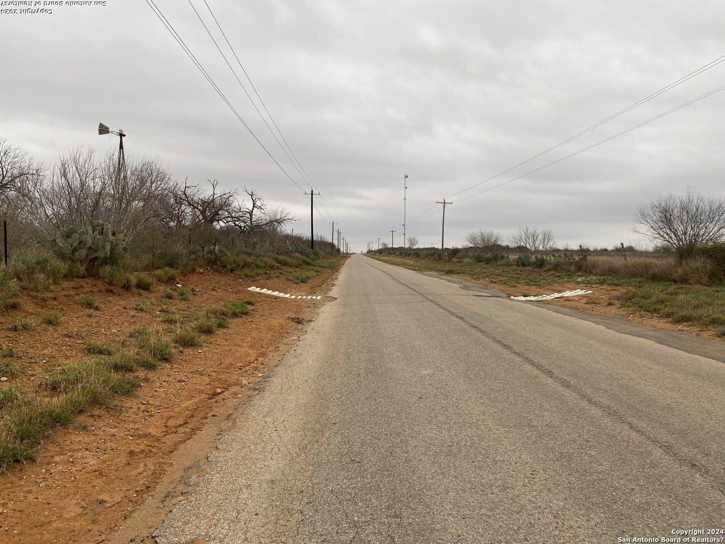 28.42 acres in Frio County - photo 8