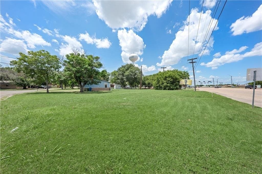 0.22 acres in McLennan County - photo 4
