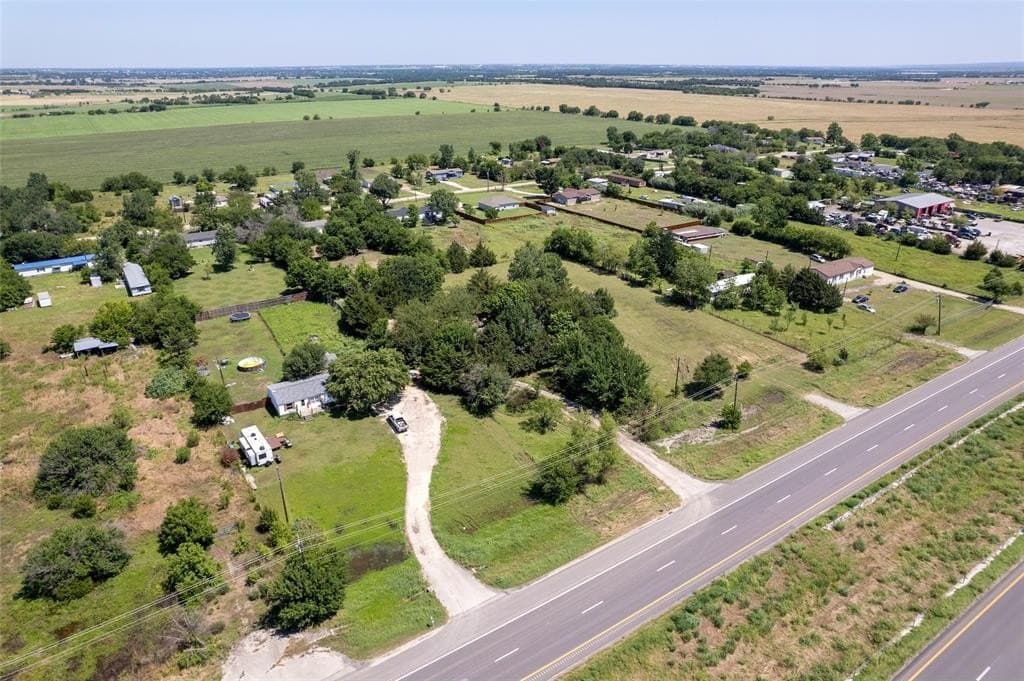 1 acres in Johnson County - photo 4