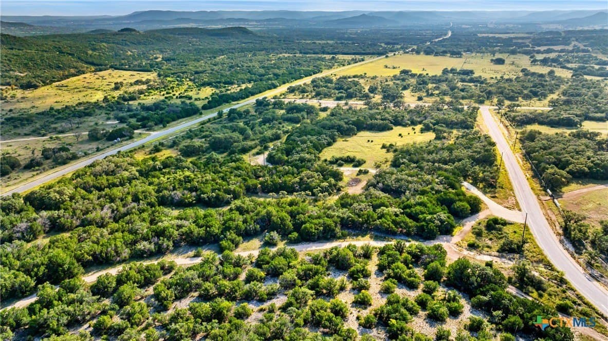 10.14 acres in Bandera County - photo 7