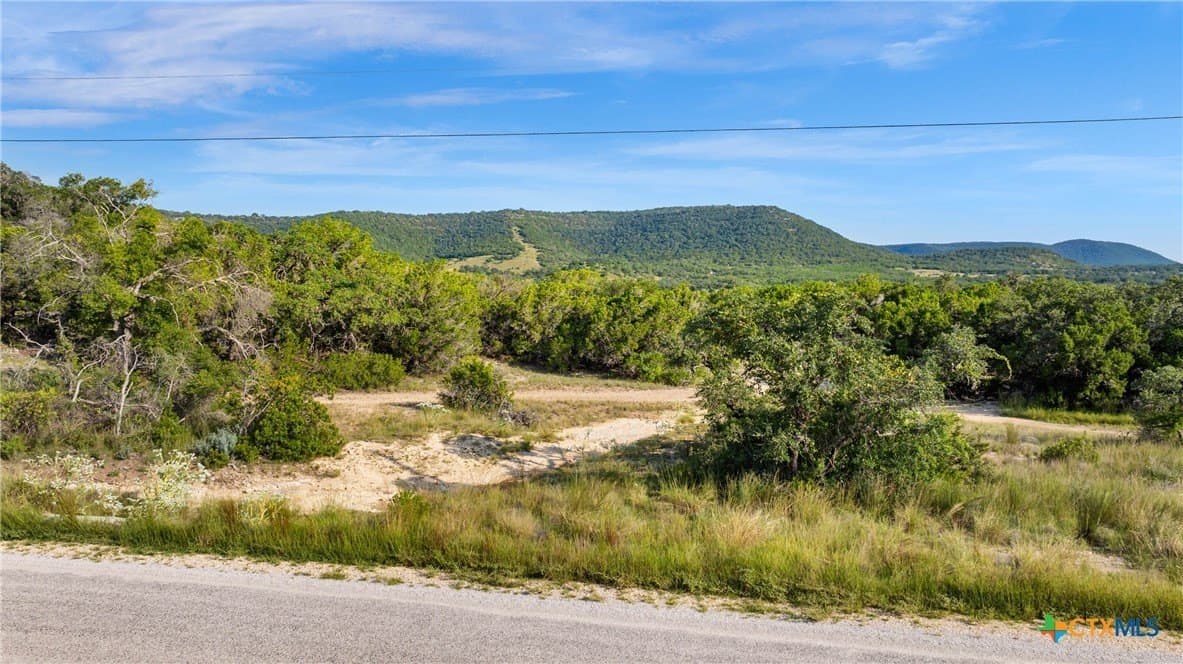 10.14 acres in Bandera County - photo 9