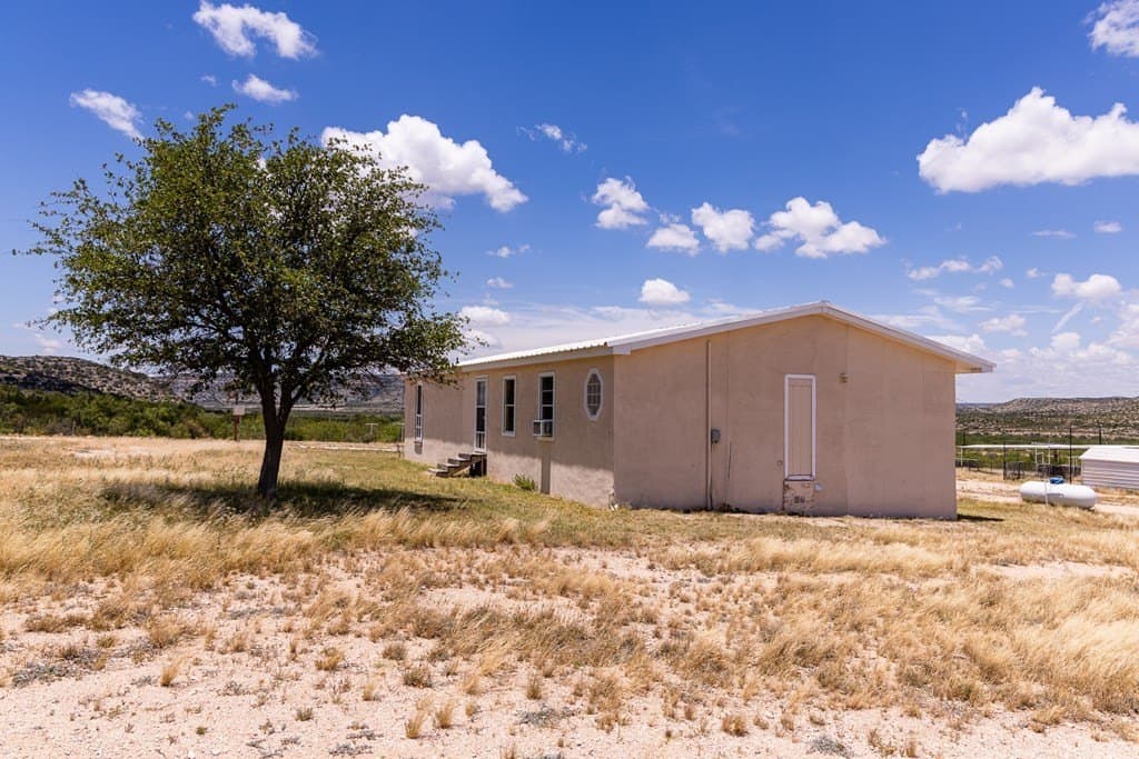 851 acres in Crockett County - photo 6