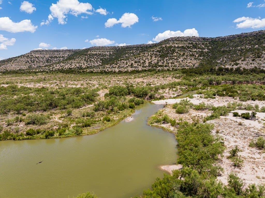 851 acres in Crockett County - photo 20
