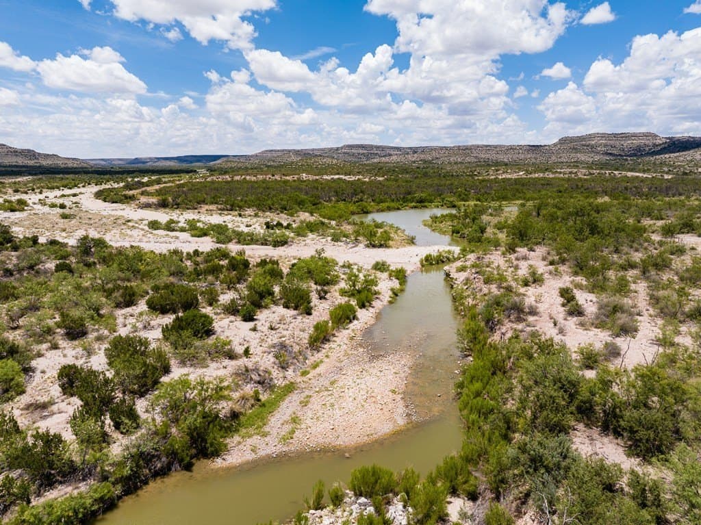 851 acres in Crockett County - photo 22