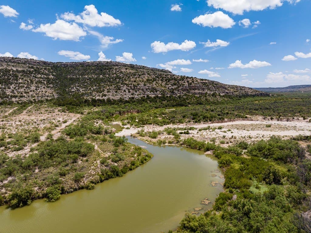 851 acres in Crockett County - photo 16