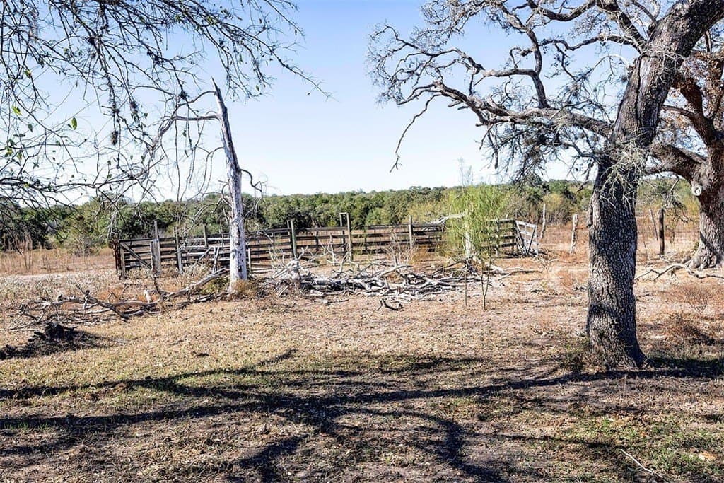 81.92 acres in Lavaca County - photo 13