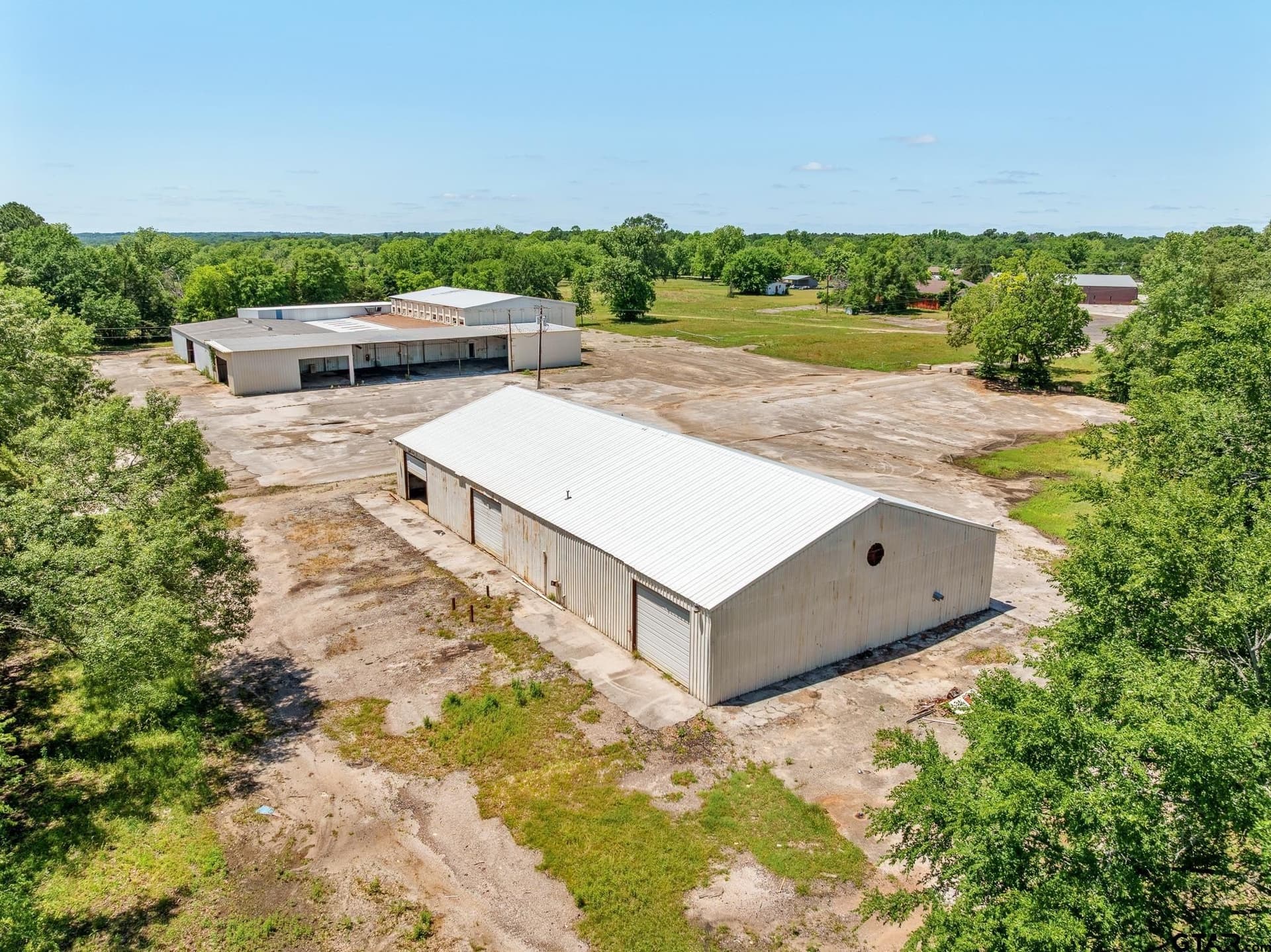 32.94 acres in Smith County - photo 2
