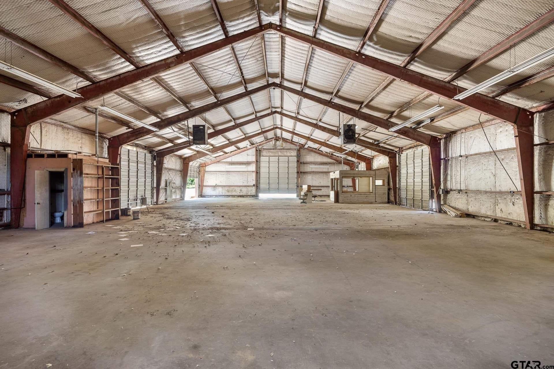 32.94 acres in Smith County - photo 29