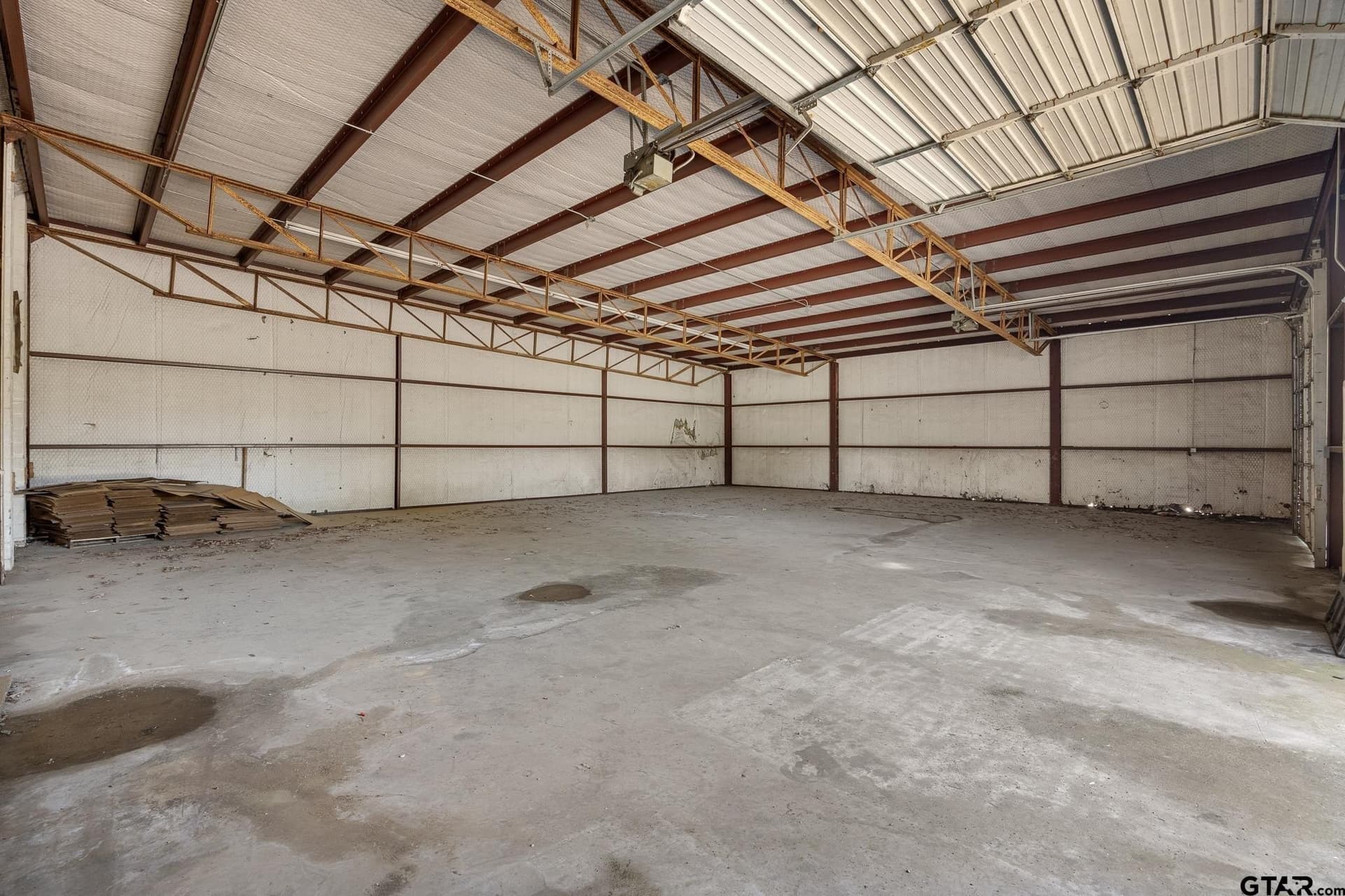 32.94 acres in Smith County - photo 12