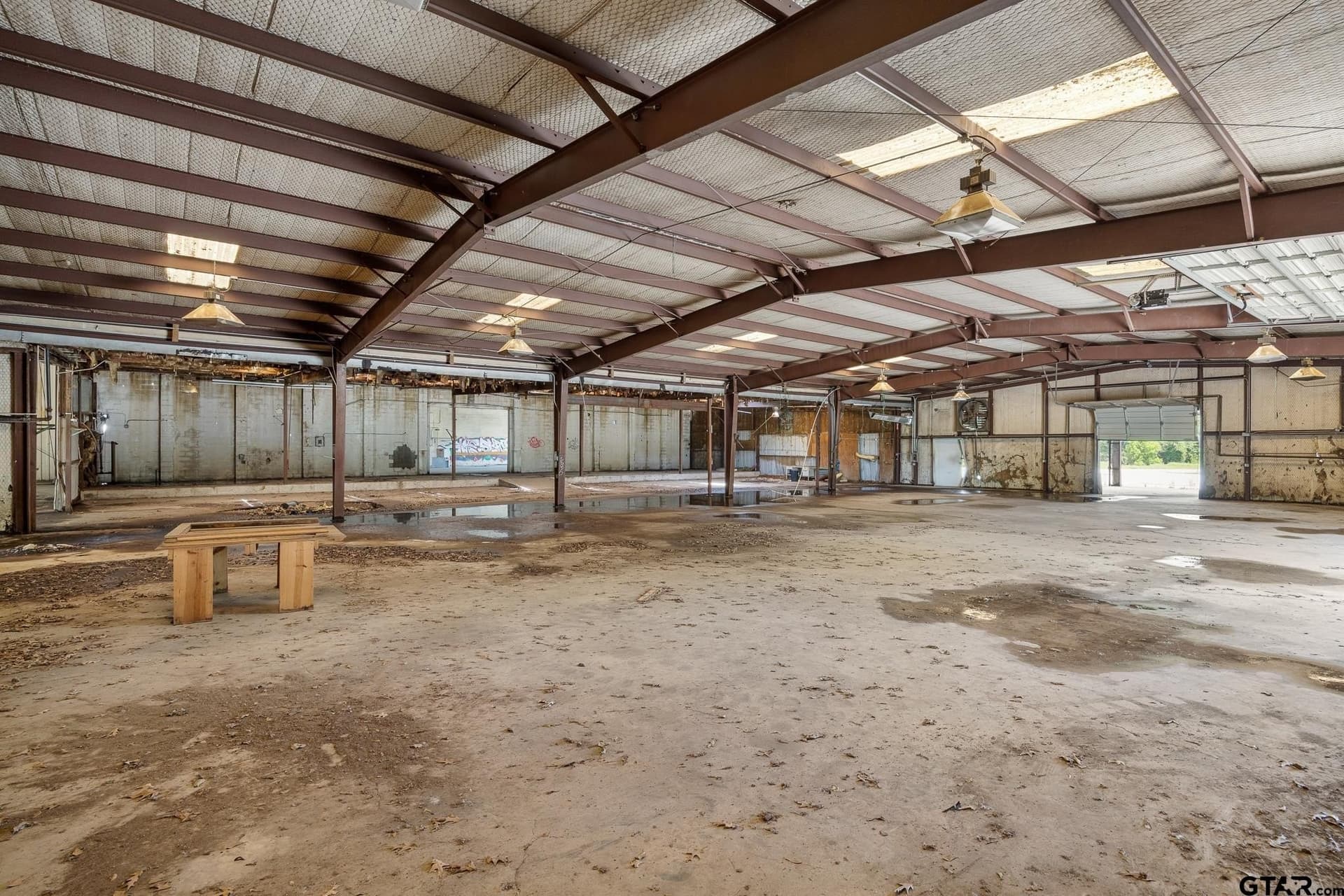 32.94 acres in Smith County - photo 17