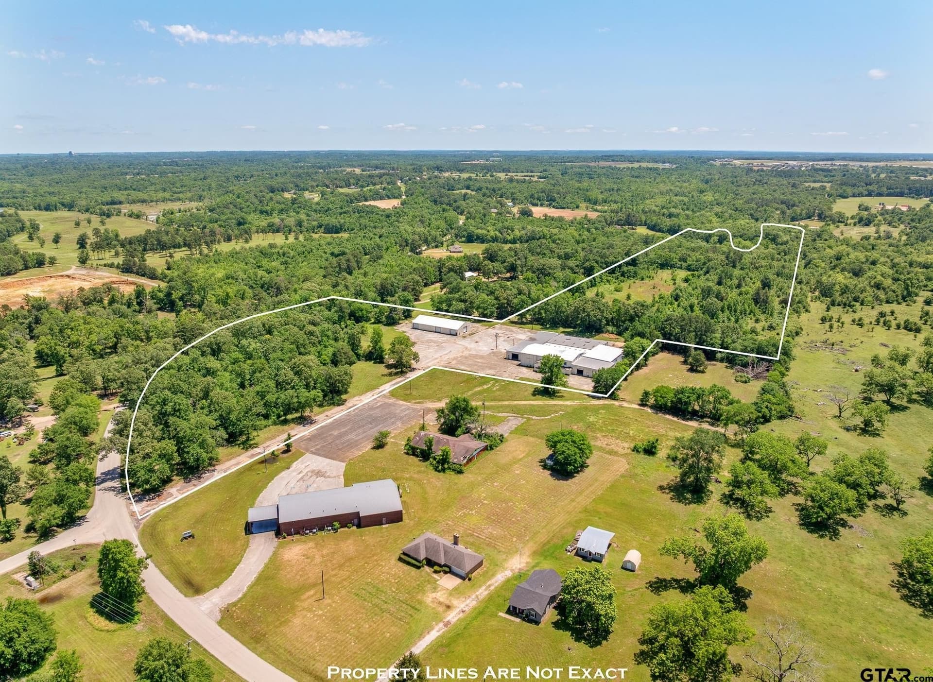32.94 acres in Smith County - photo 5