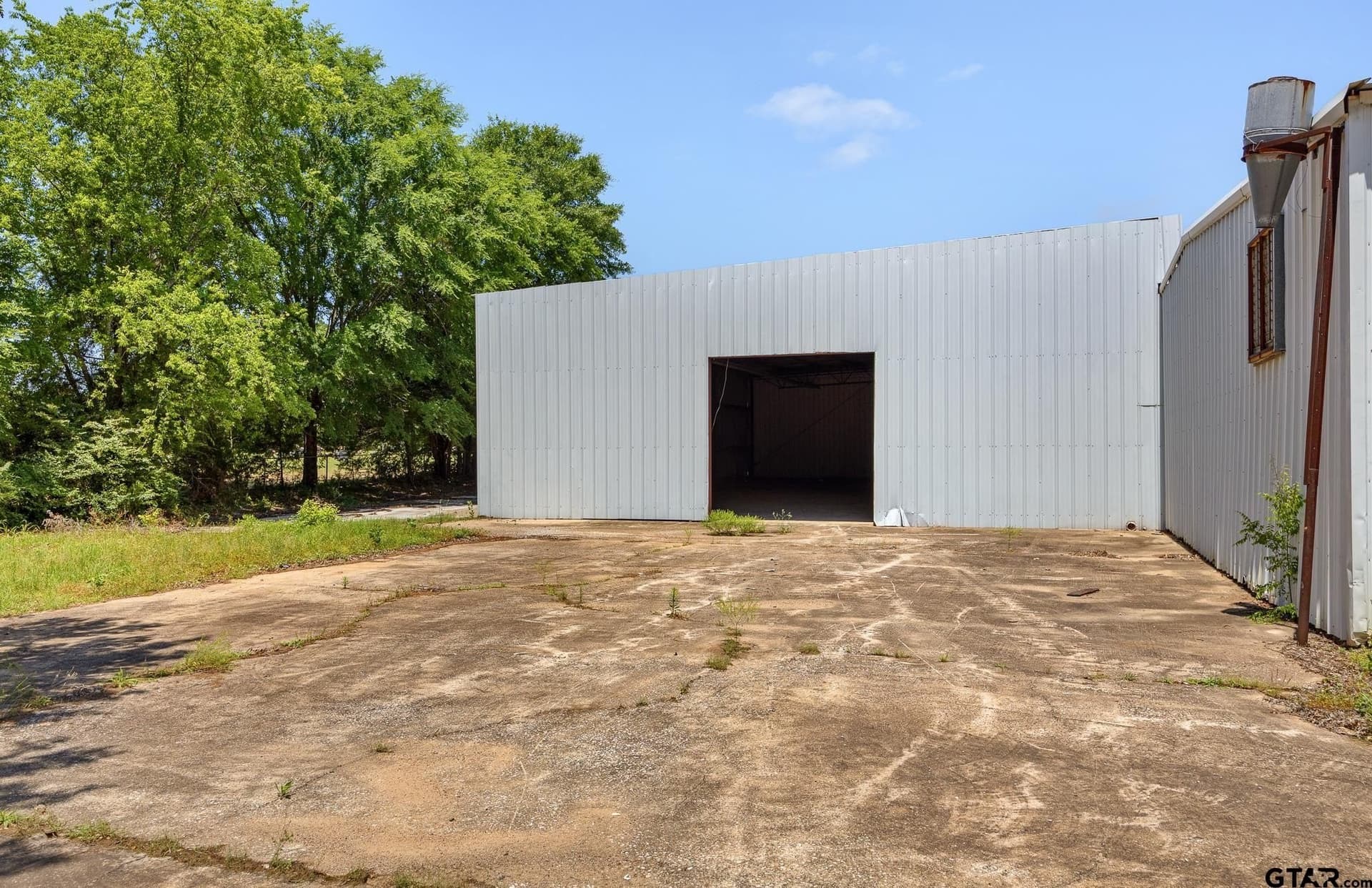 32.94 acres in Smith County - photo 20