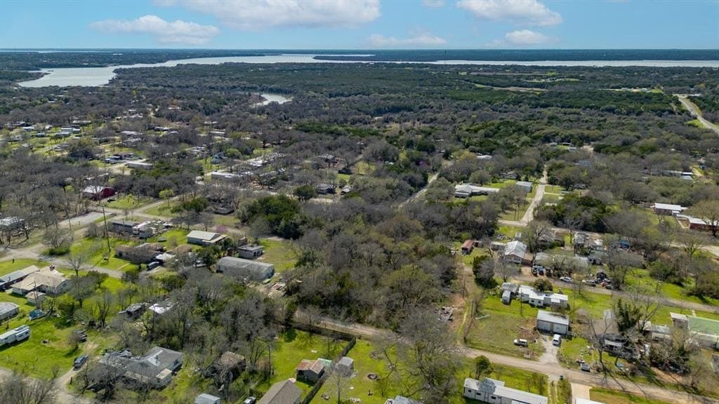 0.18 acres in Hill County - photo 10