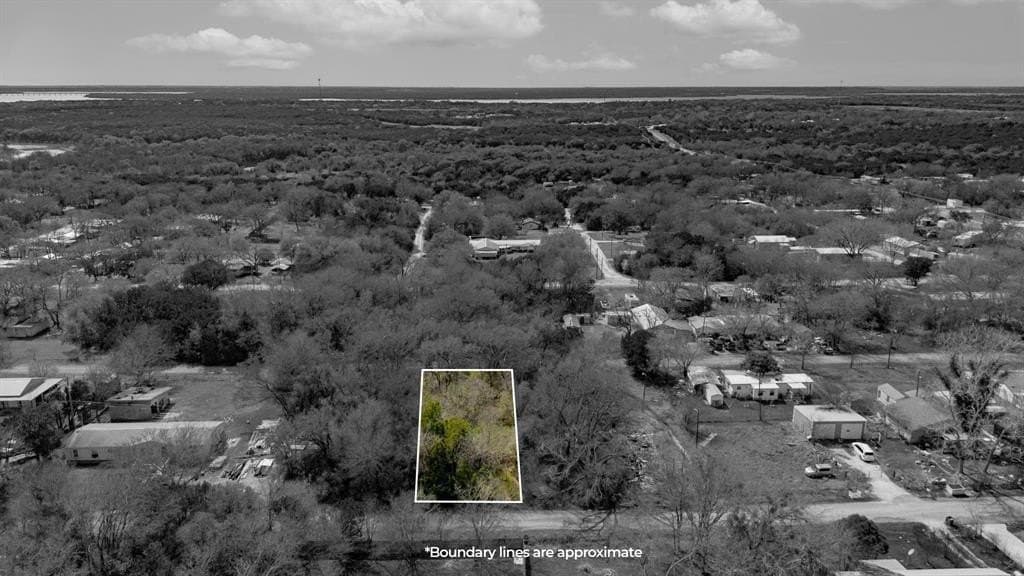 0.18 acres in Hill County - photo 3