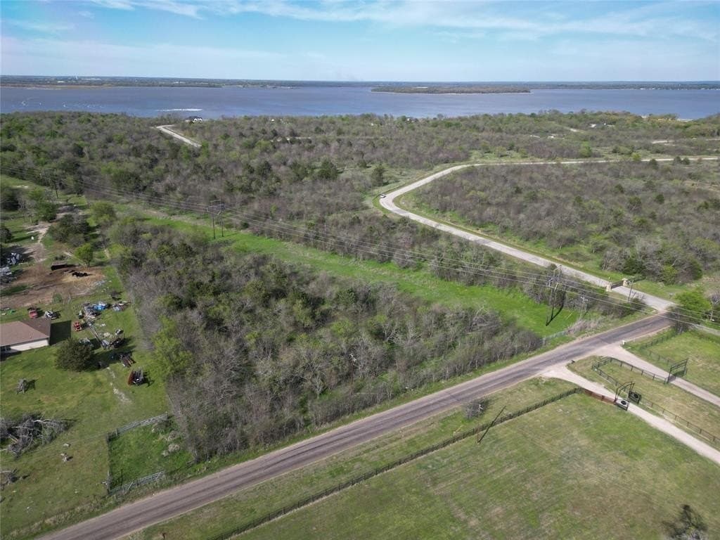 4.63 acres in Kaufman County - photo 23