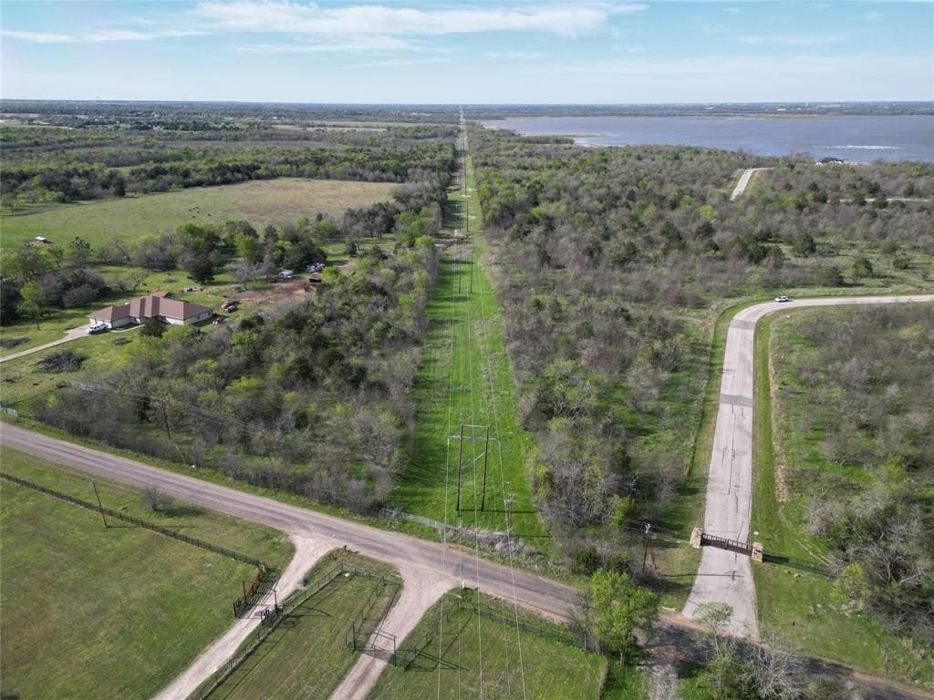 4.63 acres in Kaufman County - photo 27