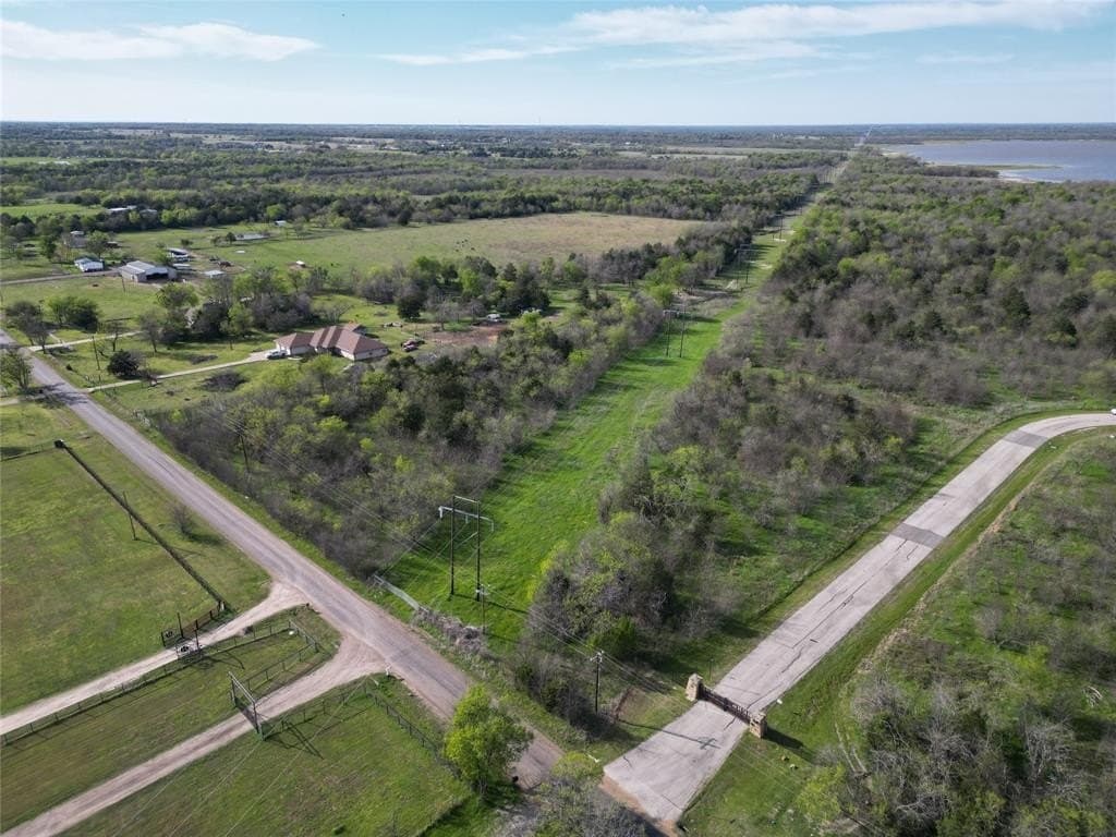 4.63 acres in Kaufman County - photo 28