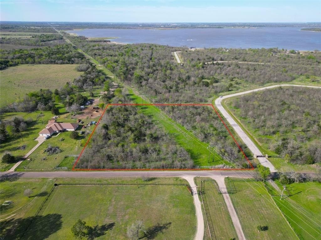 4.63 acres in Kaufman County - photo 34