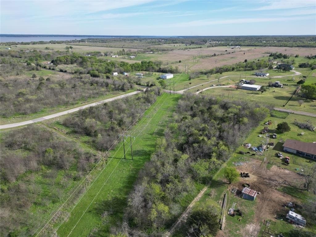 4.63 acres in Kaufman County - photo 14