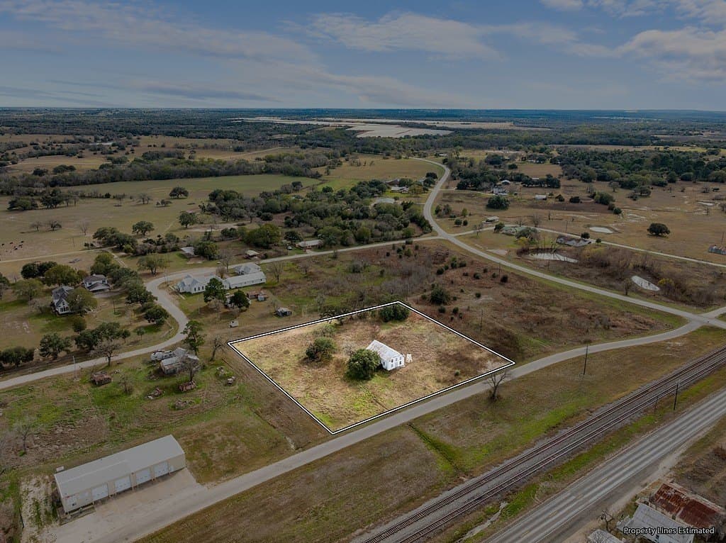 1.92 acres in Fayette County - photo 13