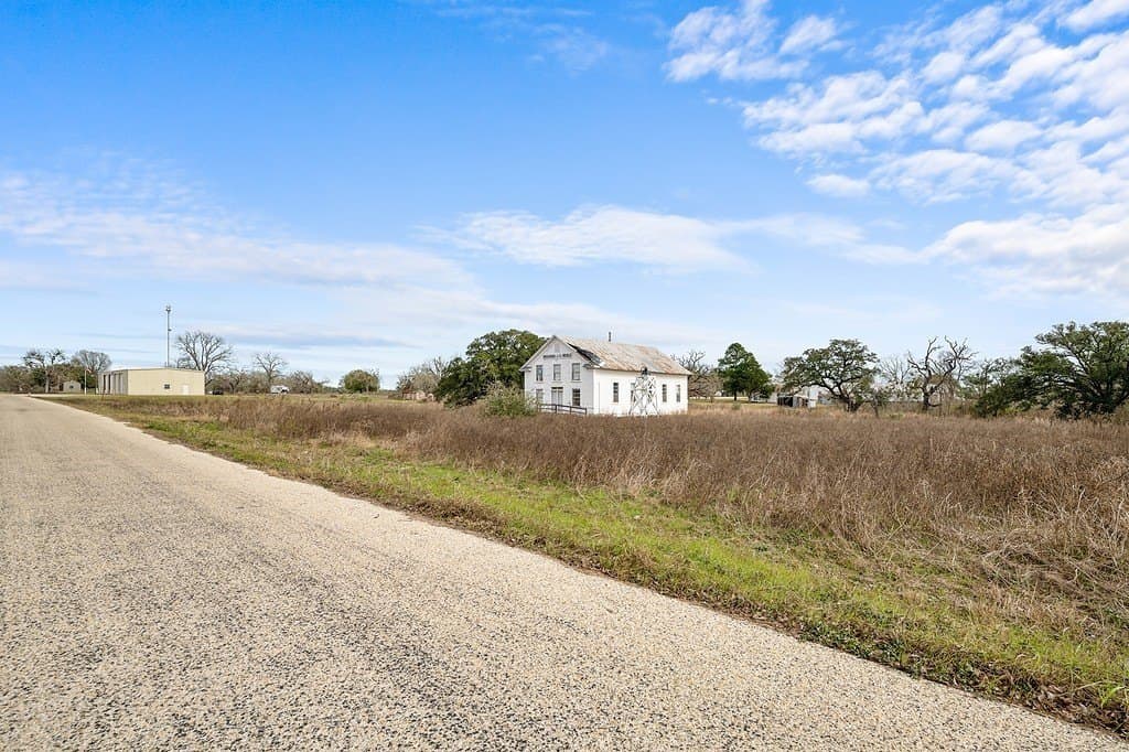 1.92 acres in Fayette County - photo 5