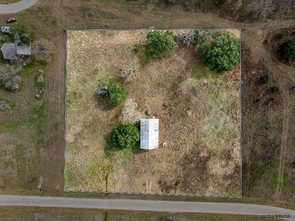 1.92 acres in Fayette County - photo 12