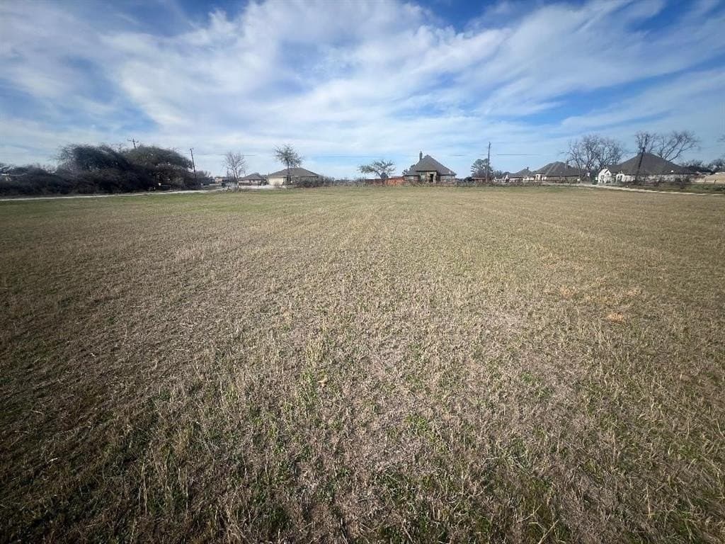 3.81 acres in Tarrant County - photo 5