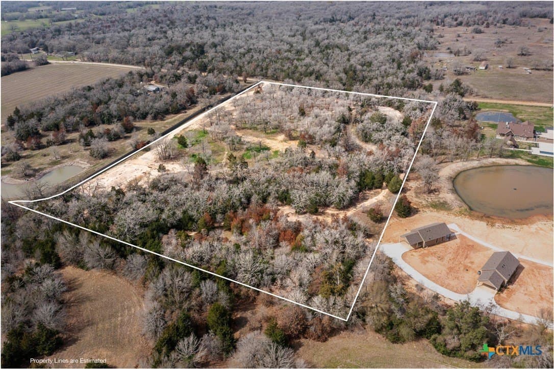 10.07 acres in Milam County - photo 4