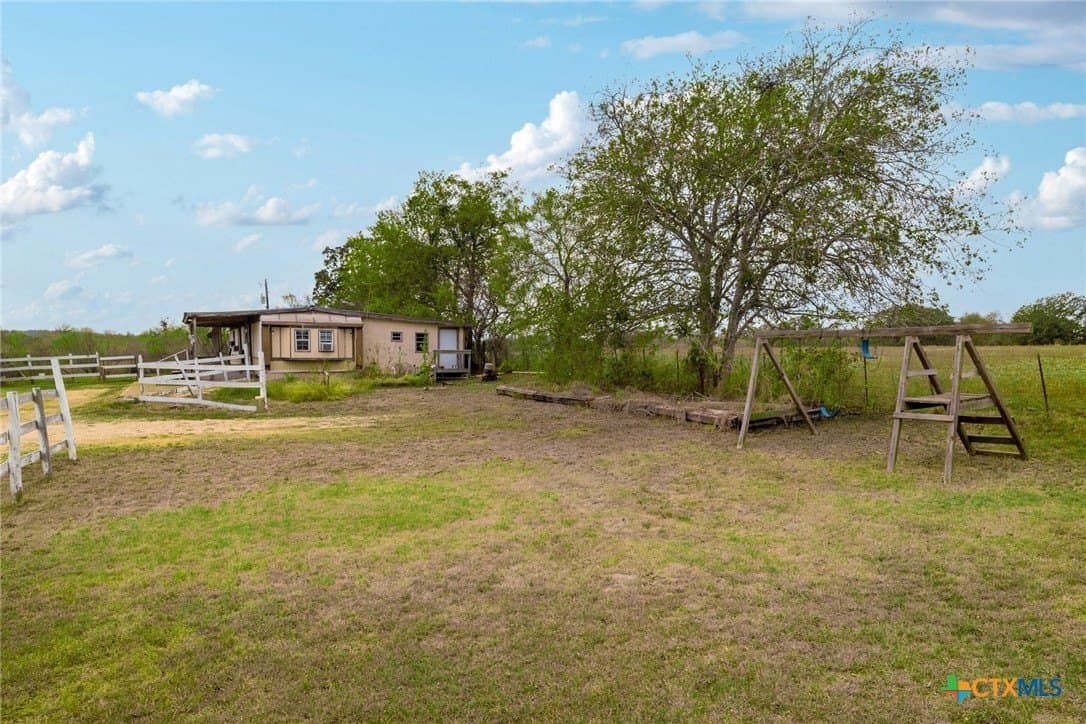 10 acres in Caldwell County - photo 29