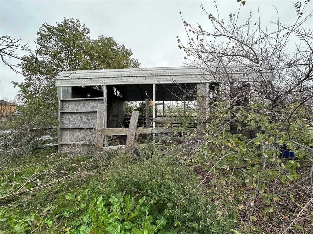 2.5 acres in Limestone County - photo 13