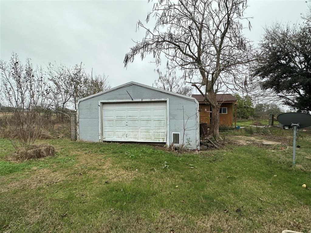2.5 acres in Limestone County - photo 4