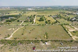 10 acres in Guadalupe County - photo 13