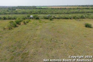 10 acres in Guadalupe County - photo 21