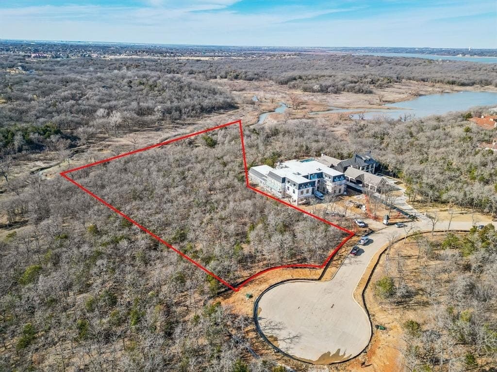 1.76 acres in Tarrant County - photo 2