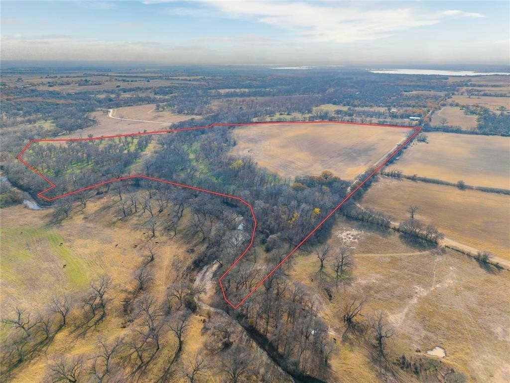 60.27 acres in Comanche County - photo 2