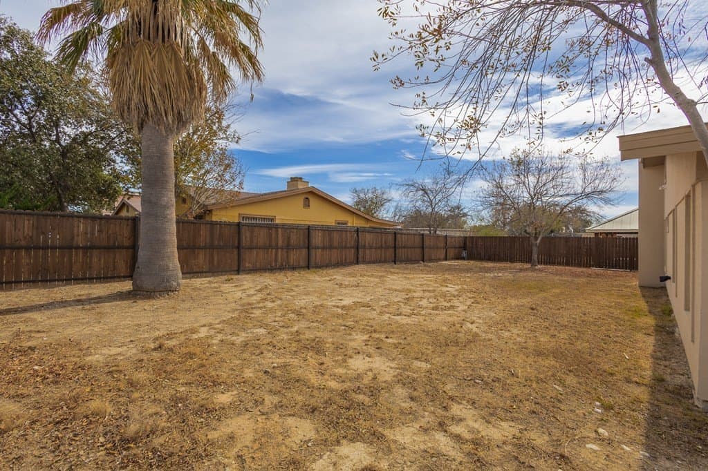 10,400 acres in Maverick County - photo 48