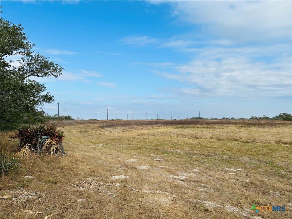 31.5 acres in Aransas County - photo 24