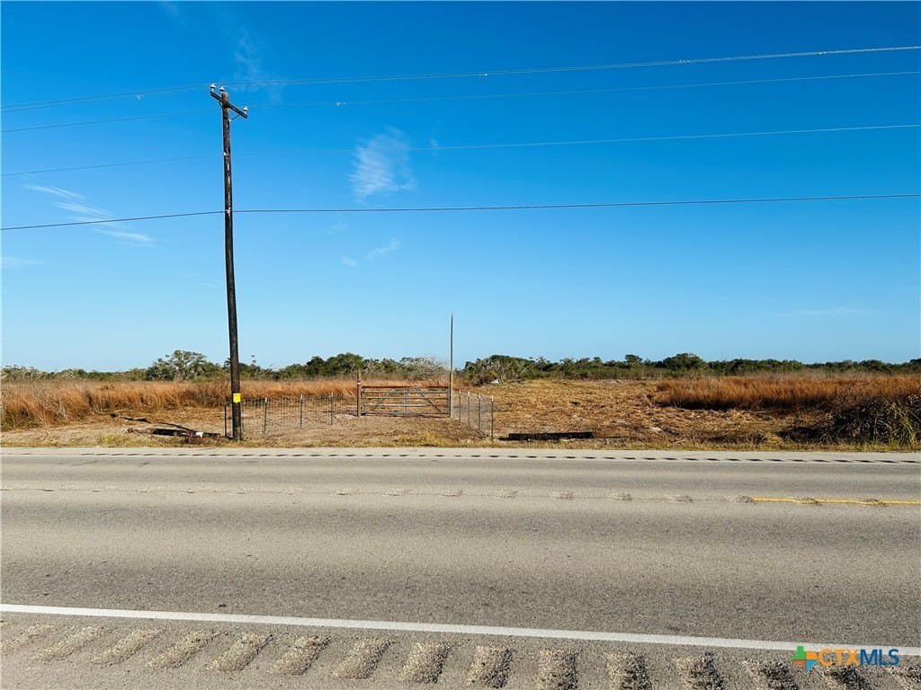 31.5 acres in Aransas County - photo 17
