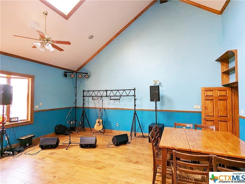 17.99 acres in Comal County - photo 18