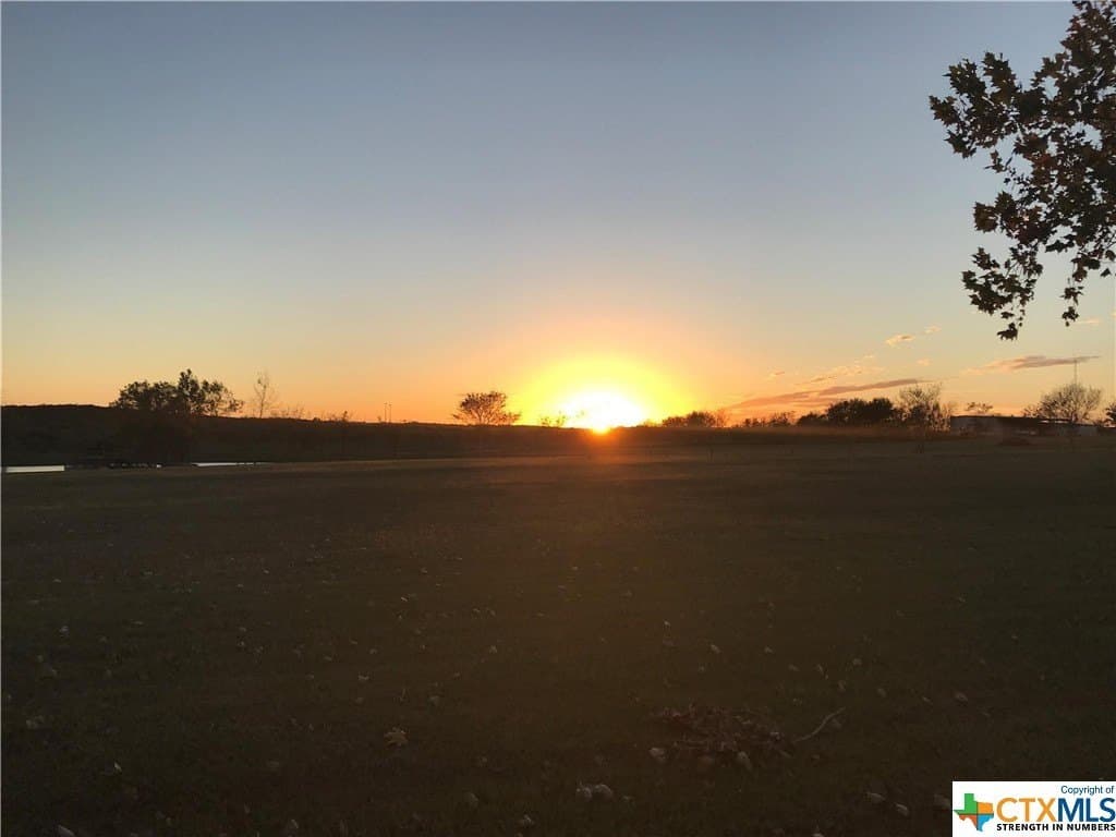 17.99 acres in Comal County - photo 36